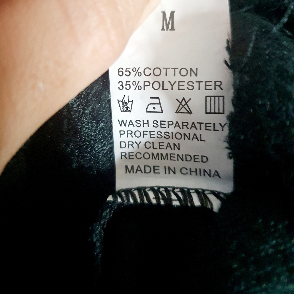 💥Fluffy Black Long Sleeve Crew Neck Cropped Top - Picture 9 of 9